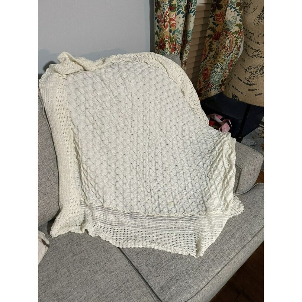 Vintage White Cream Throw Baby Blanket